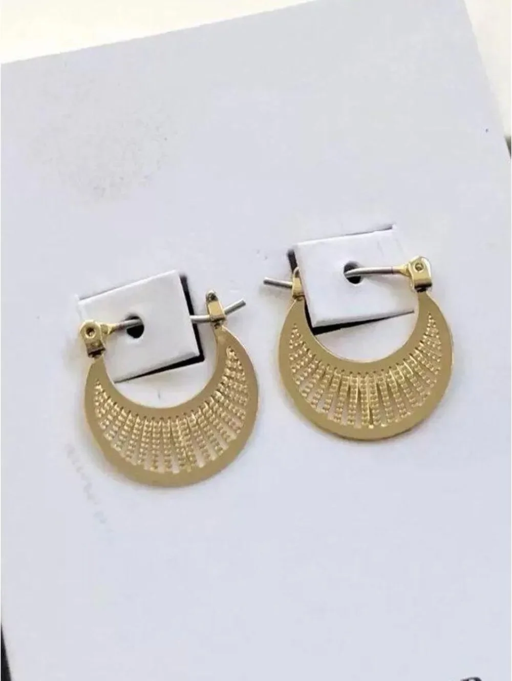 & Other Stories Ray Hoop Earrings Gold